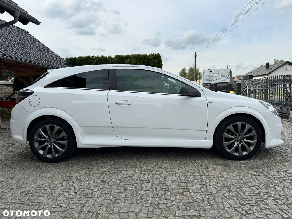 Opel Astra 1.6 Edition 111 Jahre - 3