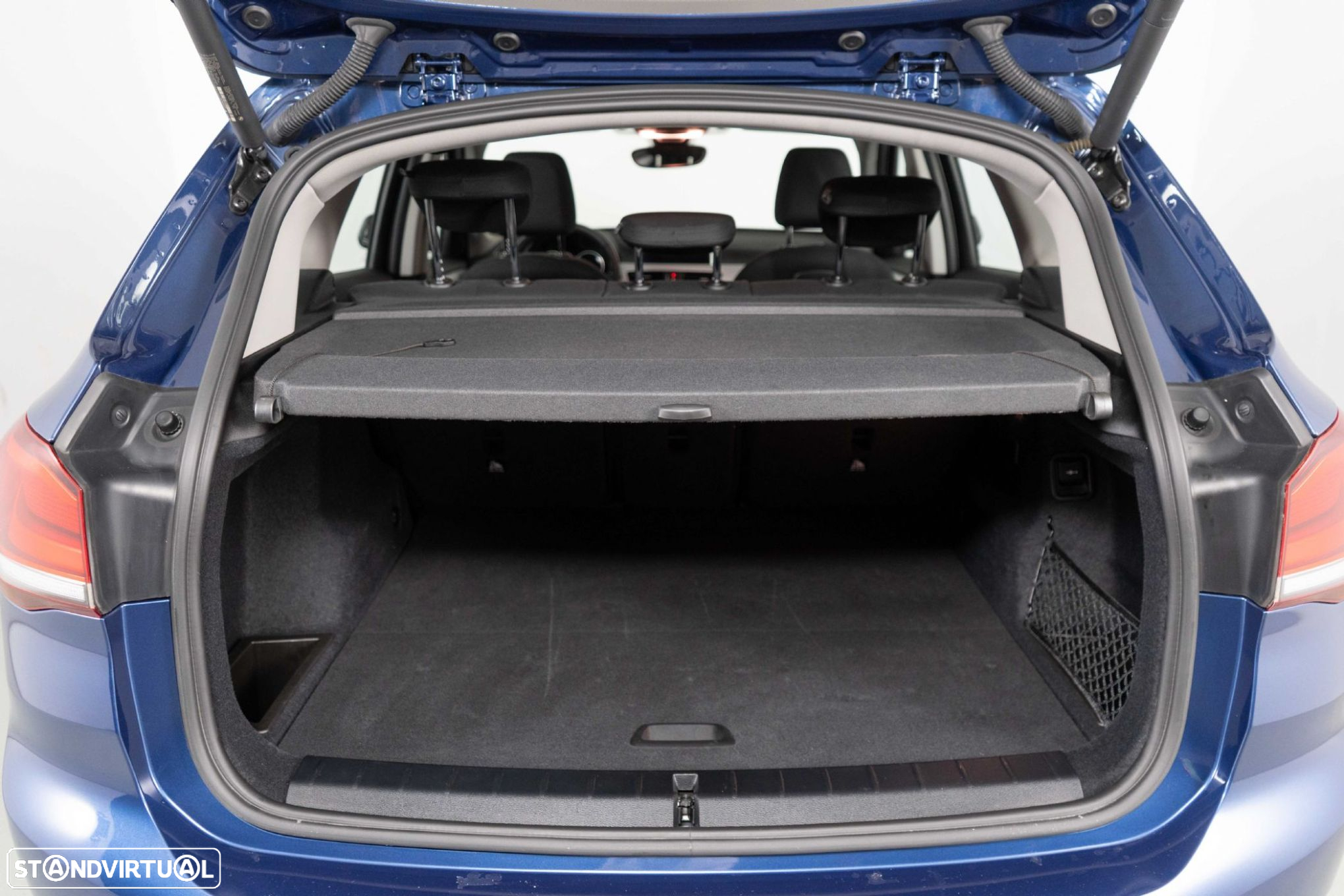 BMW X1 25 e xDrive Corporate Edition - 11
