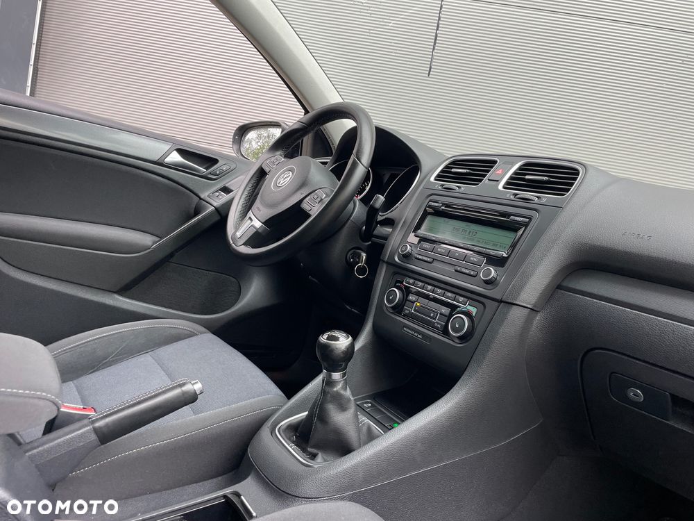 Volkswagen Golf 1.6 TDI DPF BlueMotion Technology Style - 21