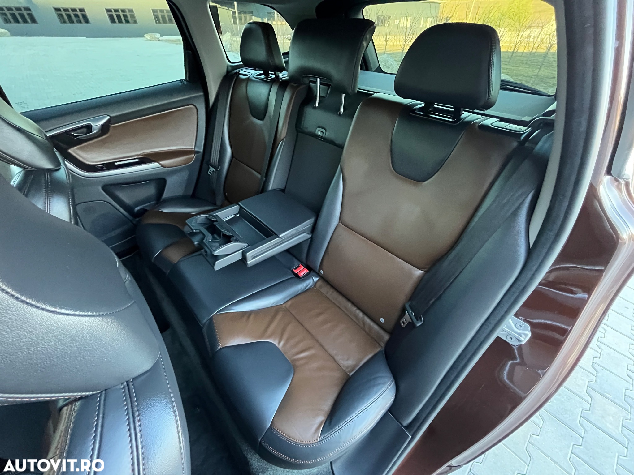 Volvo XC 60 D4 Geartronic Summum - 21