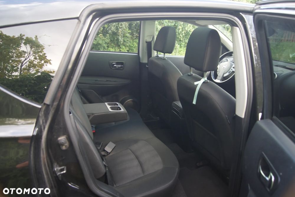 Nissan Qashqai 2.0 dCi DPF I-Way - 16