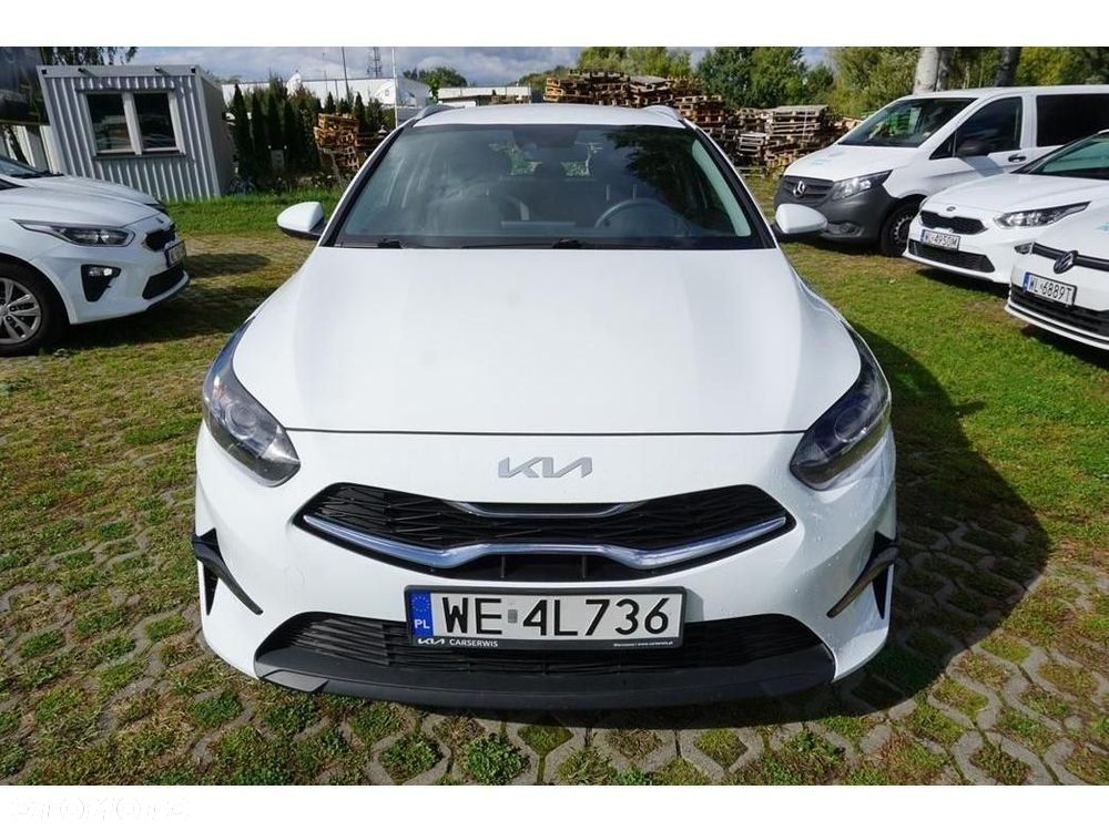 Kia Ceed - 7
