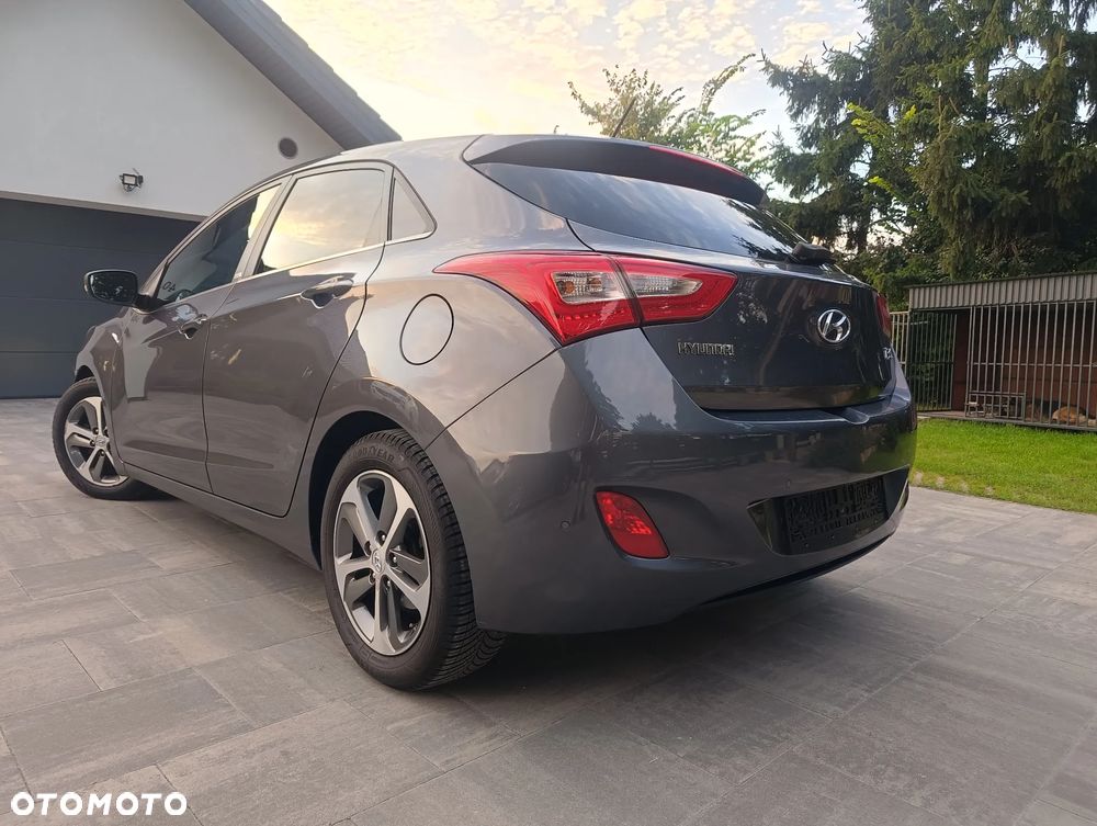 Hyundai i30 1.4 Passion Plus - 7
