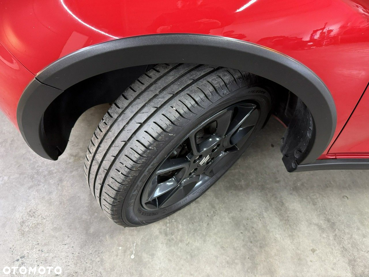 Suzuki Ignis - 27