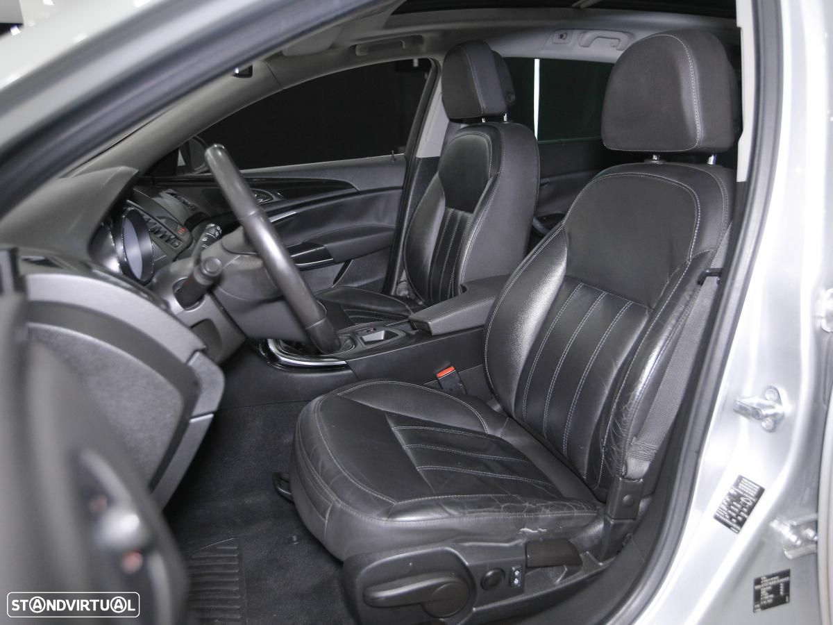 Opel Insignia Sports Tourer - 7