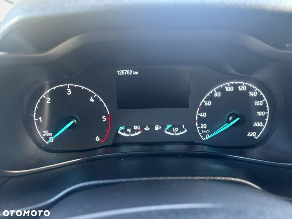 Ford Transit Connect - 17