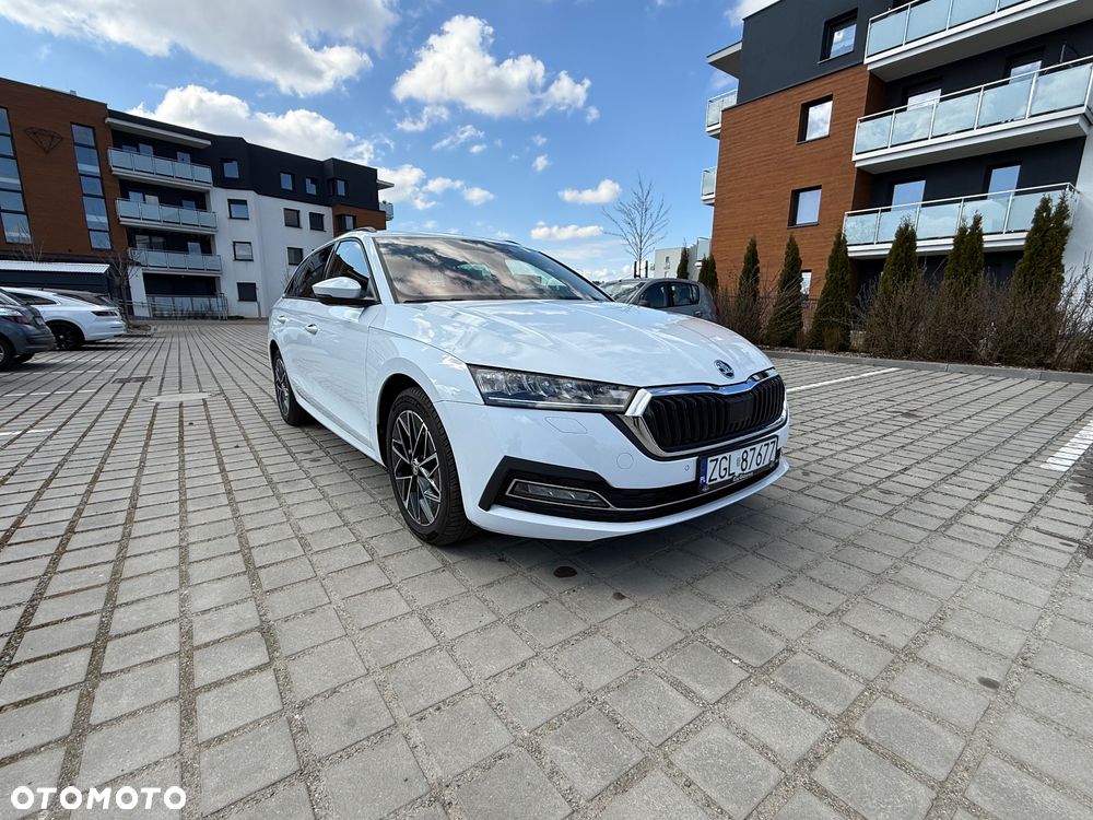 Skoda Octavia 2.0 TDI Ambition DSG - 1