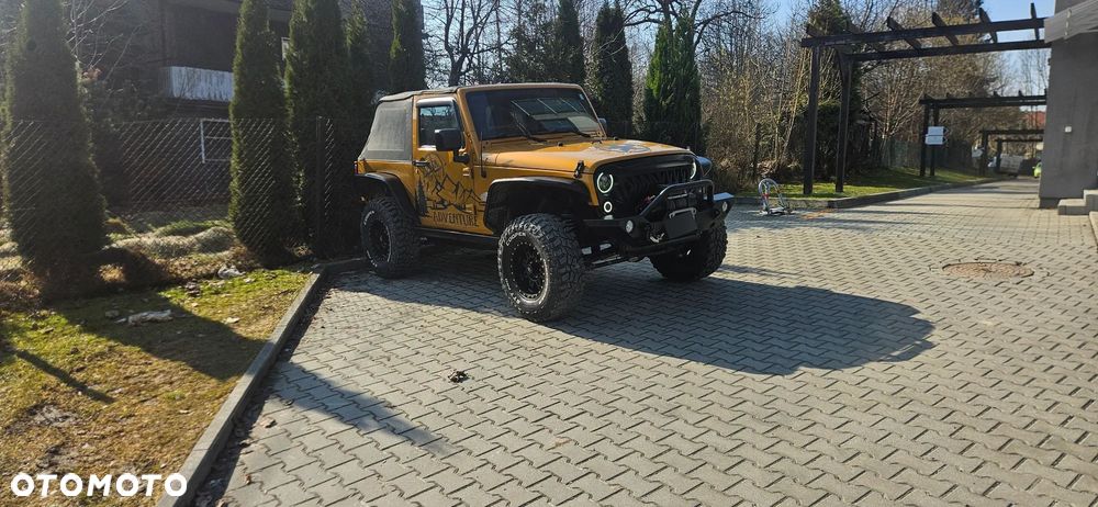 Jeep Wrangler - 6