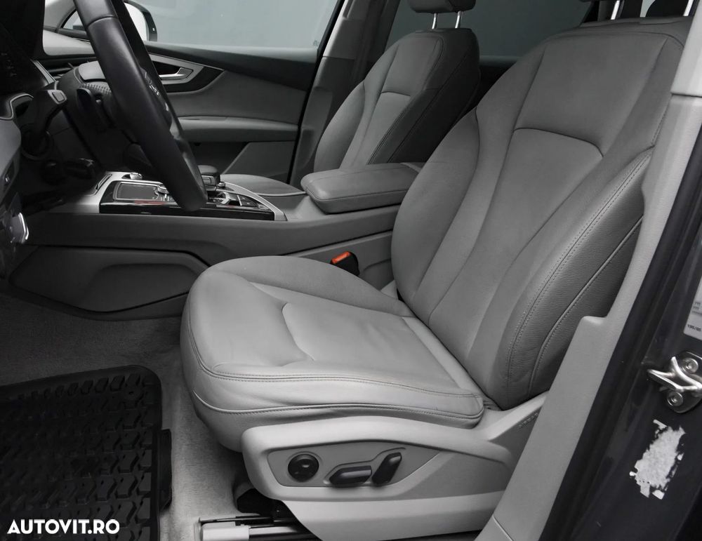 Audi Q7 - 14