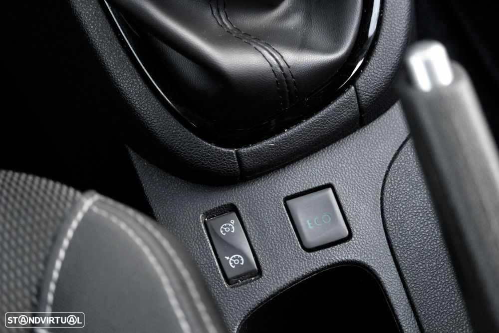 Renault Clio 1.5 dCi Limited - 23