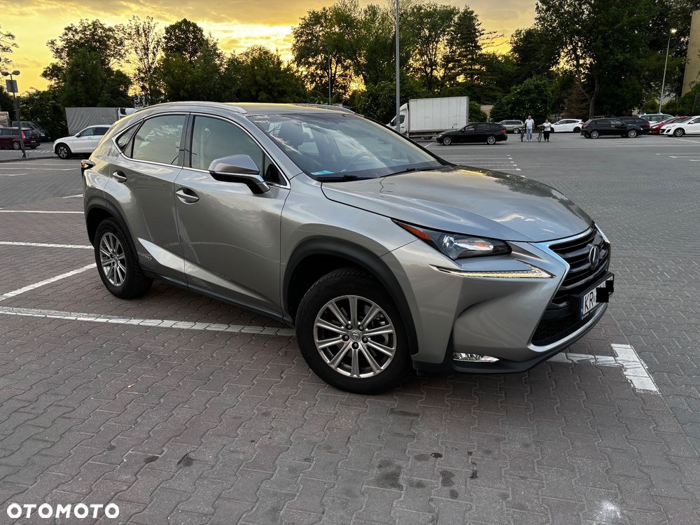 Lexus NX 300h Elegance AWD - 9
