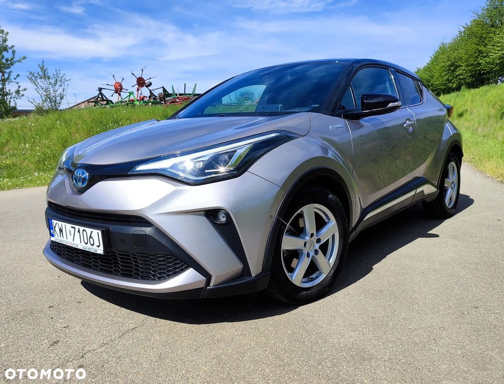 Toyota C-HR 2.0 Hybrid Executive - 8
