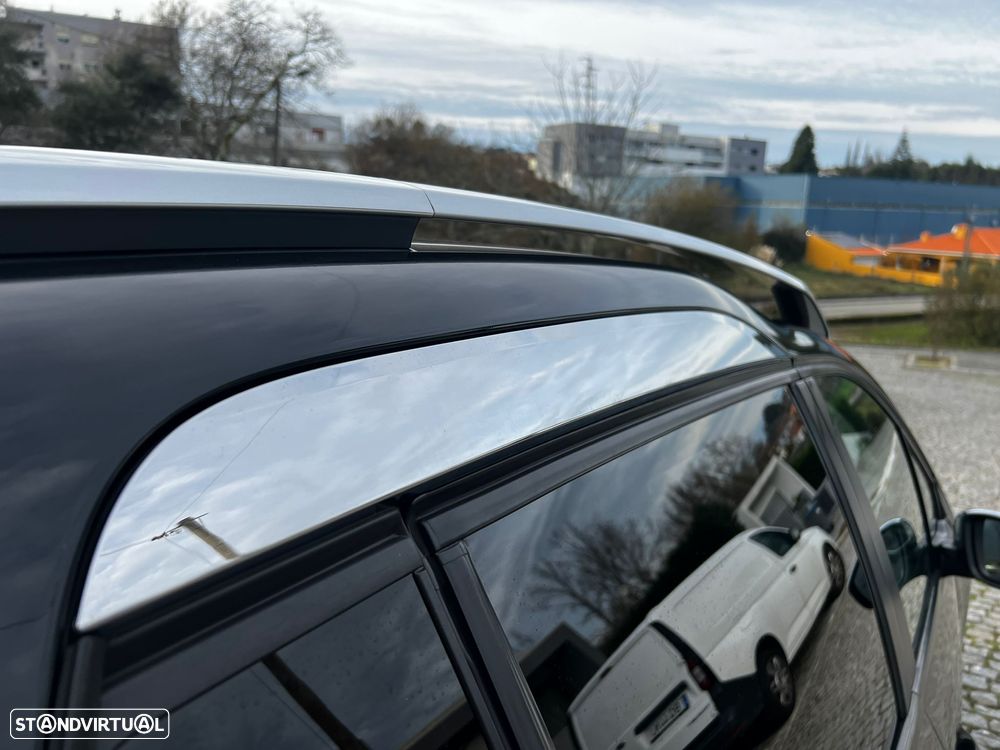 Peugeot 2008 1.2 PureTech Allure - 8