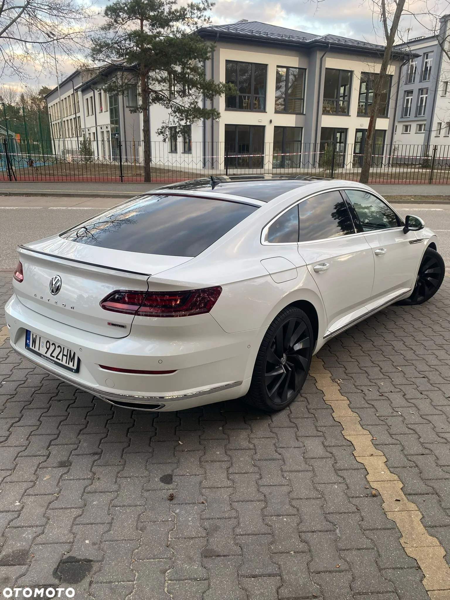 Volkswagen Arteon 2.0 TDI Bi-Turbo SCR 4Mot R-Line DSG - 4