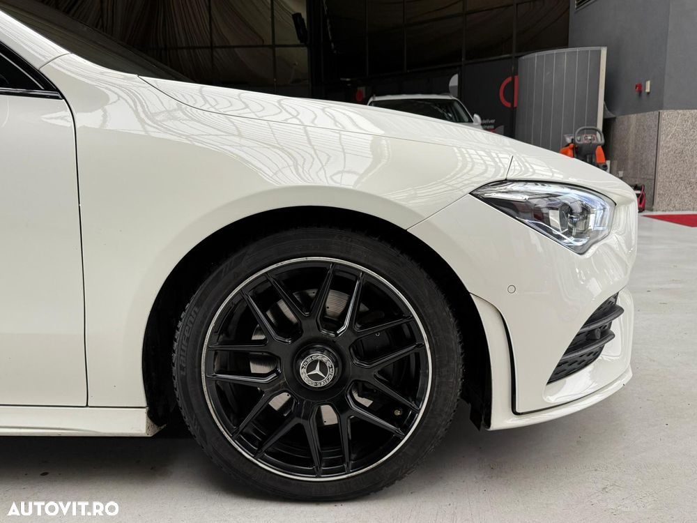 Mercedes-Benz CLA 220 4Matic 7G-DCT AMG Line - 10