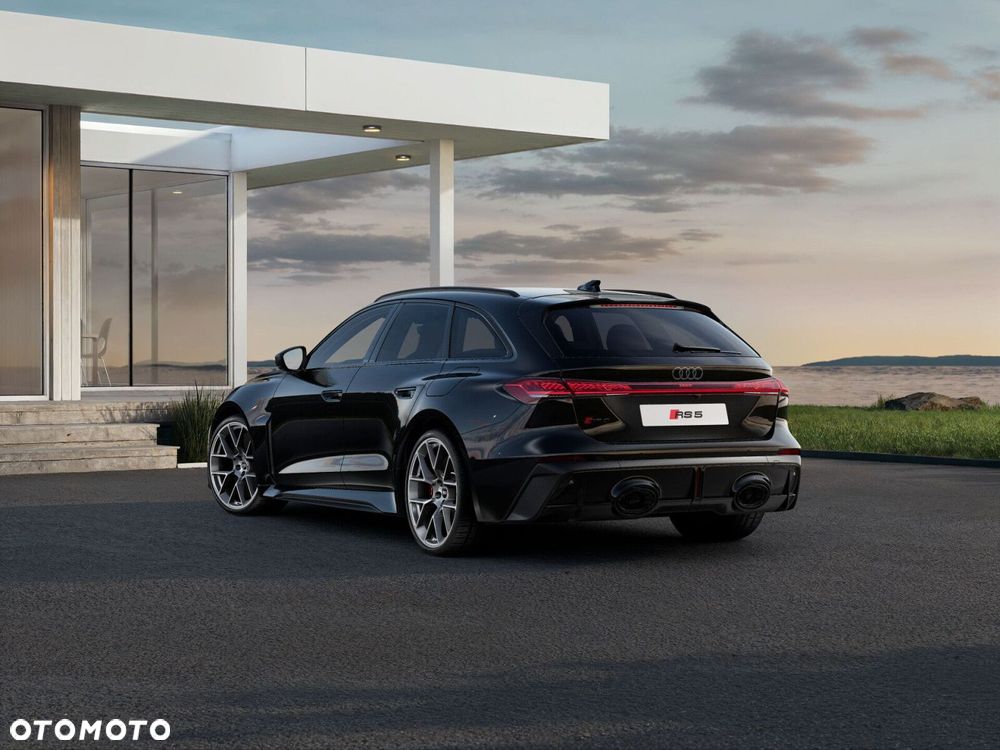 Audi RS5 Avant - 5