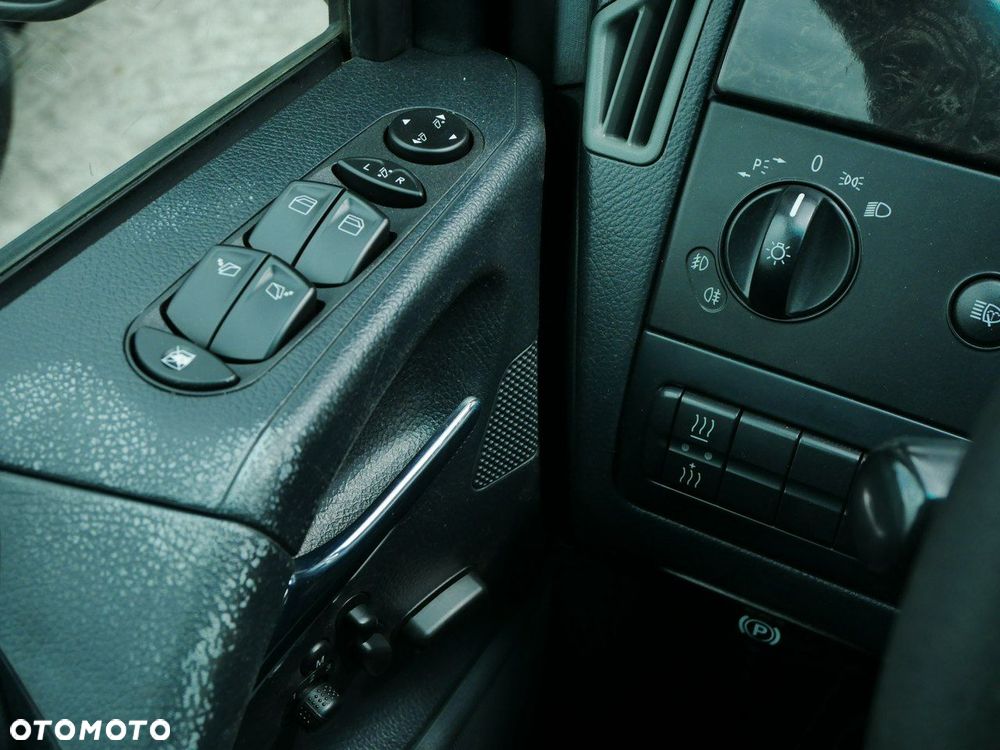 Mercedes-Benz Viano - 26