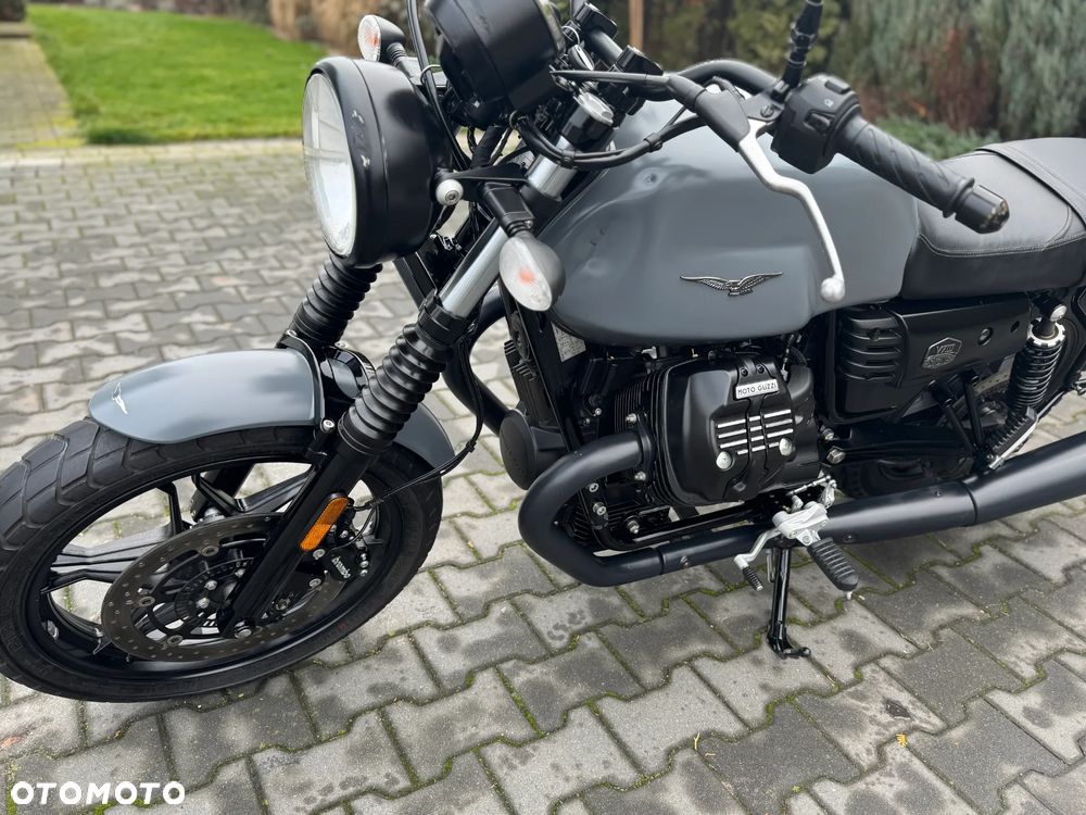 Moto Guzzi V7 - 11