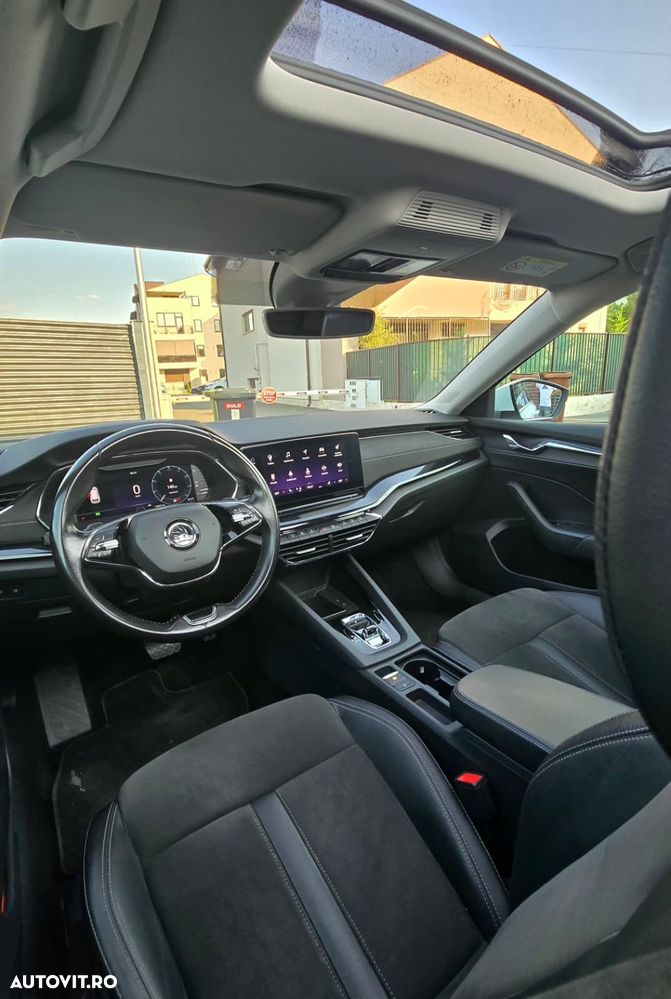 Skoda Octavia 2.0 TDI ELEGANCE DSG - 6