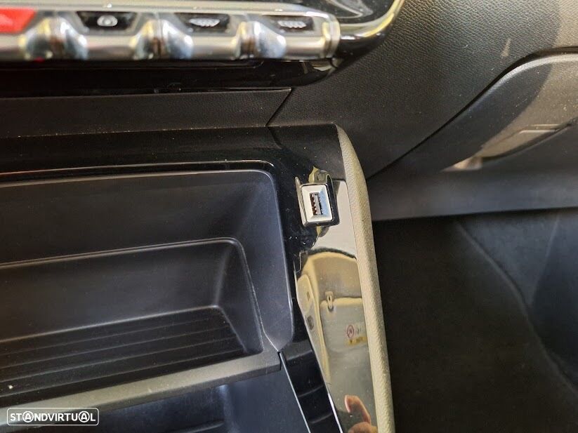 Peugeot 208 1.5 BlueHDi Active Pack - 28