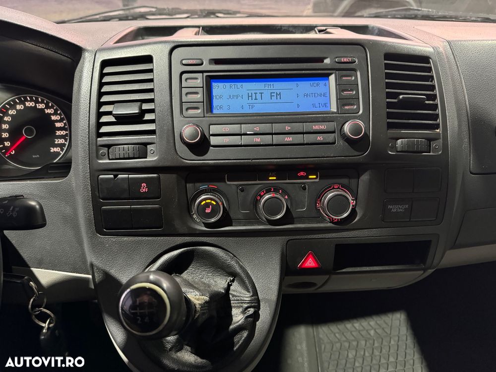 Volkswagen Transporter 4 MOTION 4x4 doka - 24