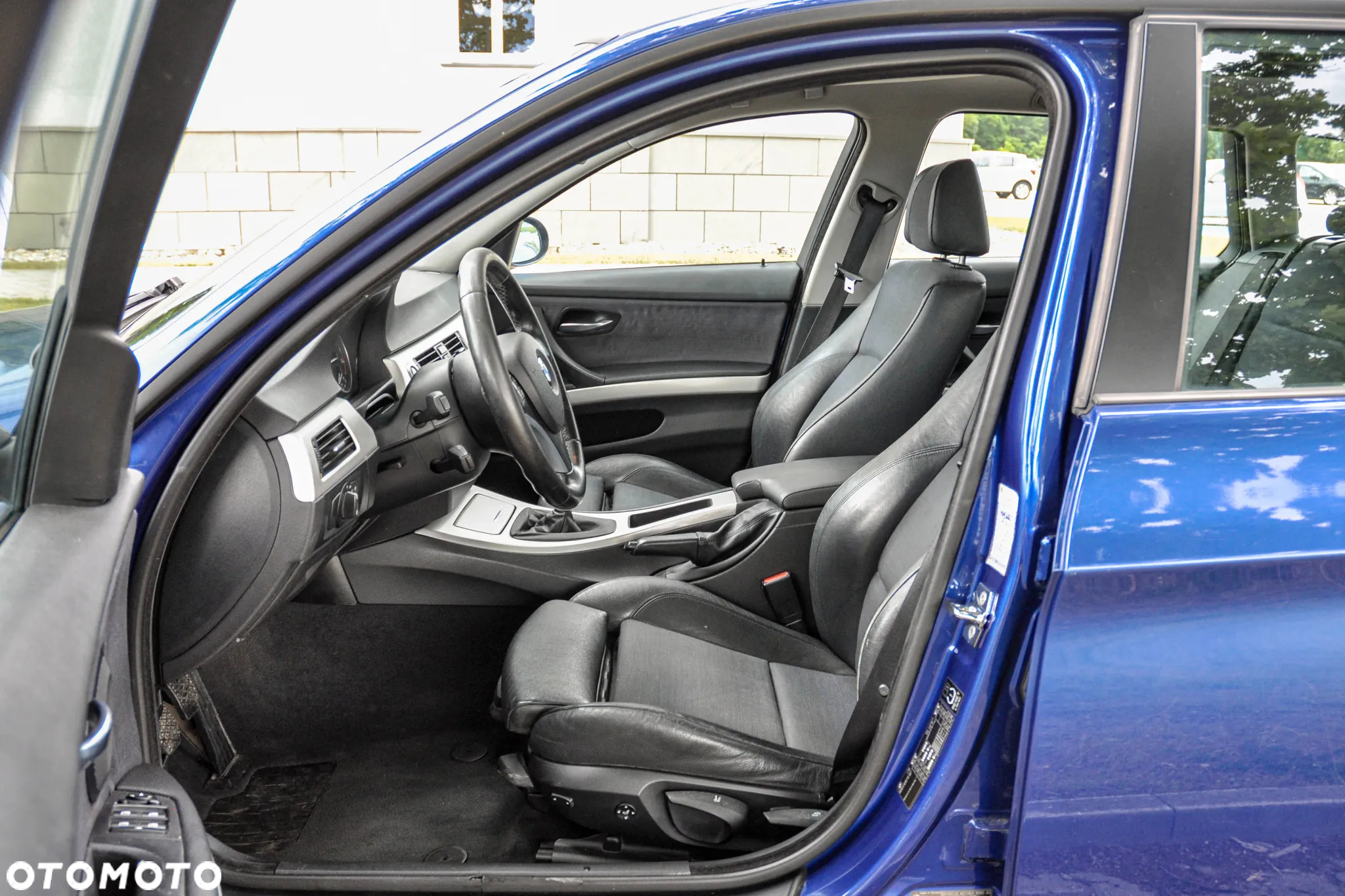 BMW Seria 3 320d DPF Touring - 7