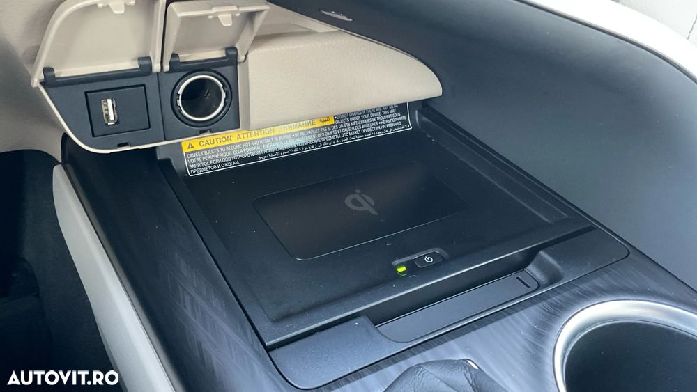 Toyota Camry 2.5 Hybrid Exclusive - 39