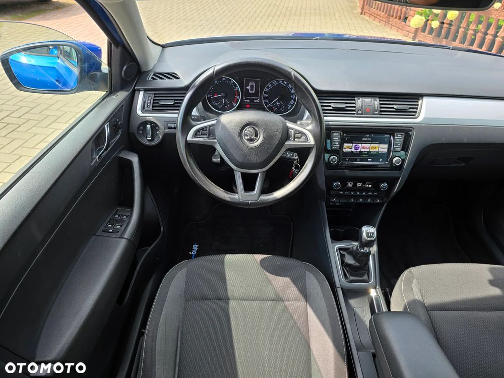 Skoda RAPID - 7
