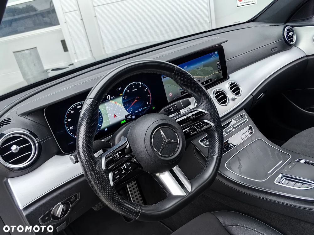 Mercedes-Benz Klasa E 450 4-Matic AMG - 11