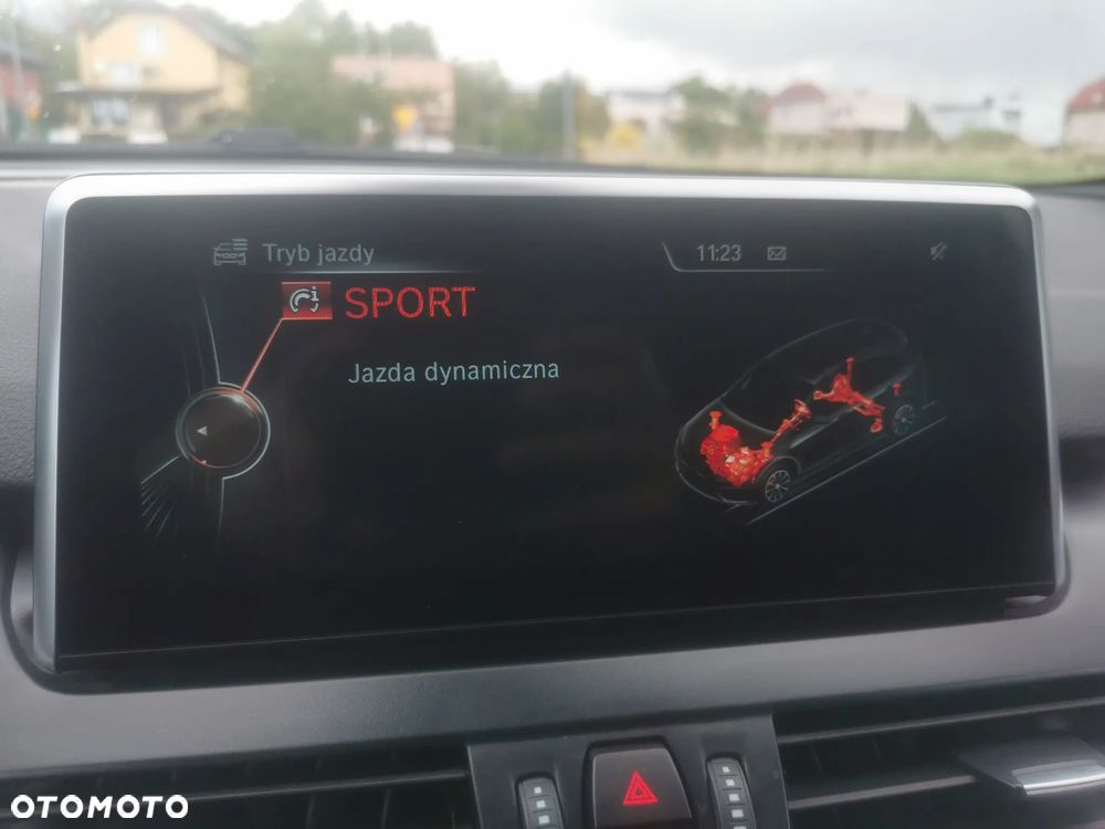 BMW Seria 2 220d xDrive Sport-Aut Luxury Line - 29