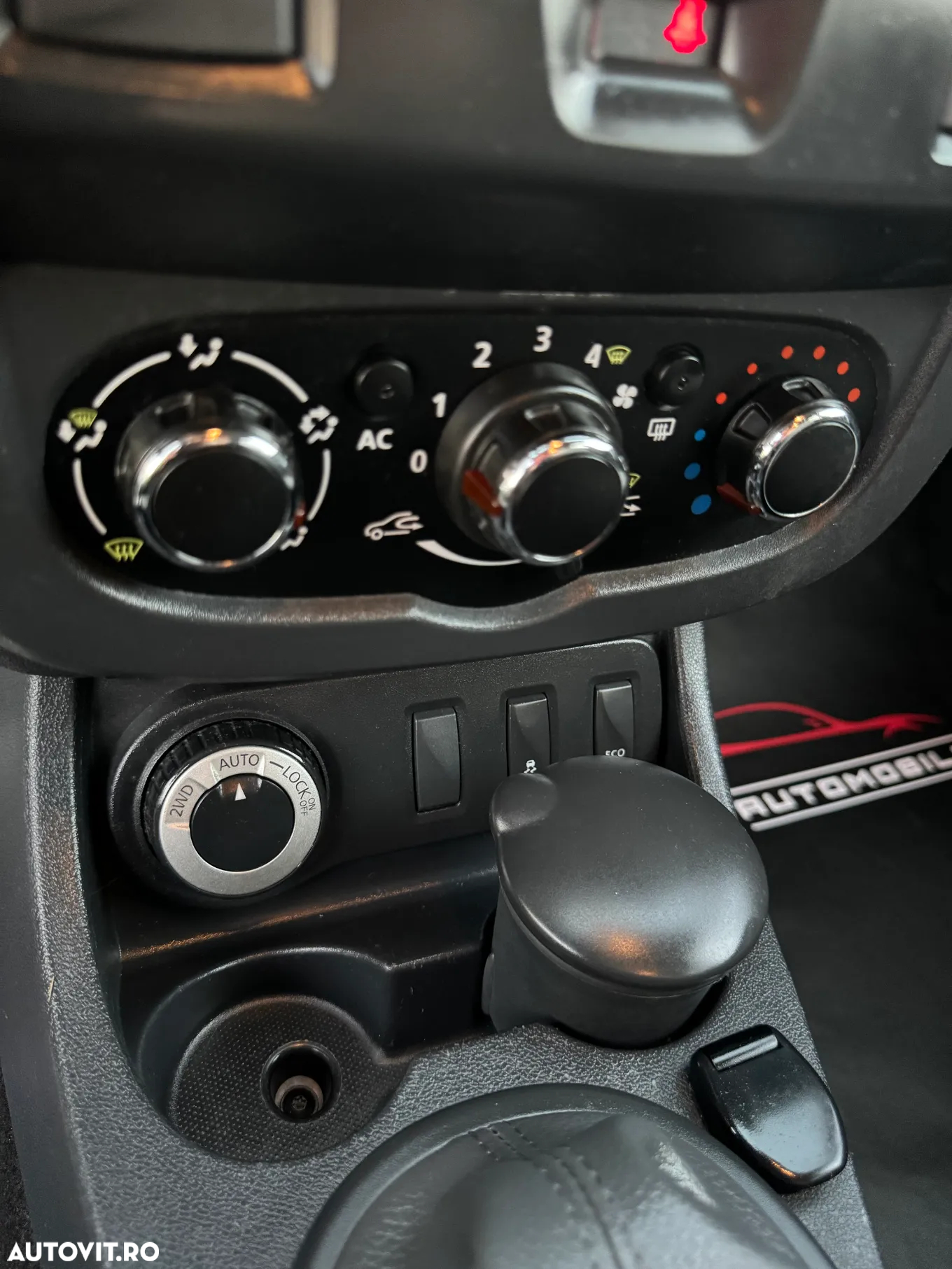 Dacia Duster 1.5 dCi 4x4 Laureate - 10
