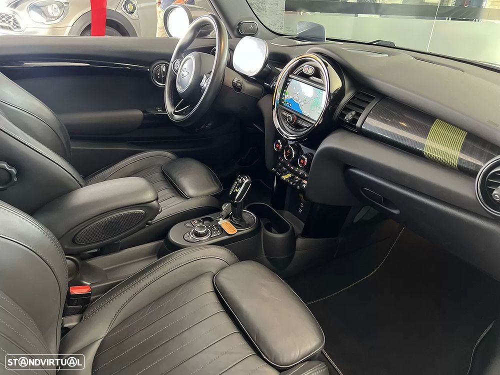 MINI 3 Portas Cooper SE Yours - 19