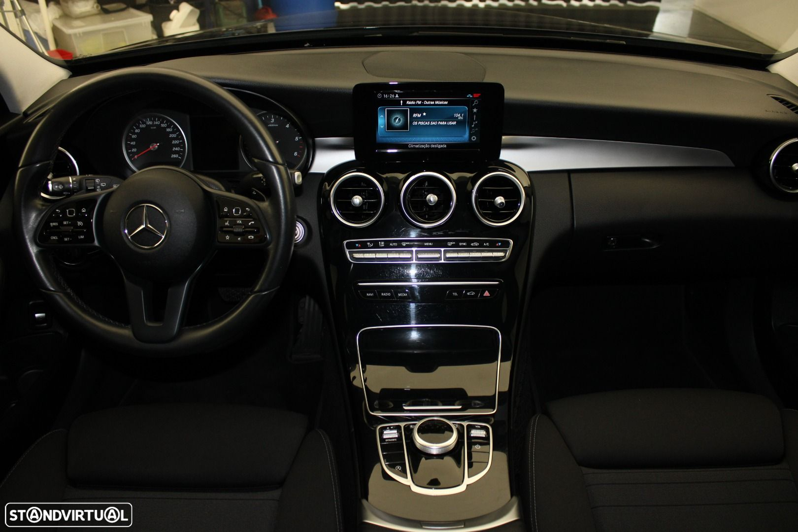 Mercedes-Benz C 180 - 9