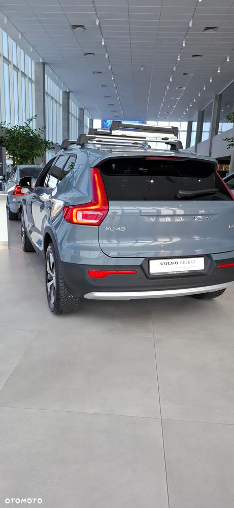 Volvo XC 40 B3 Core - 23