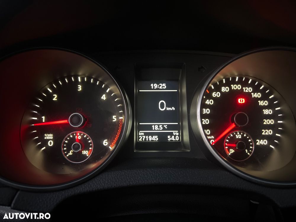 VOLKSWAGEN Golf 2010 — imagine 7
