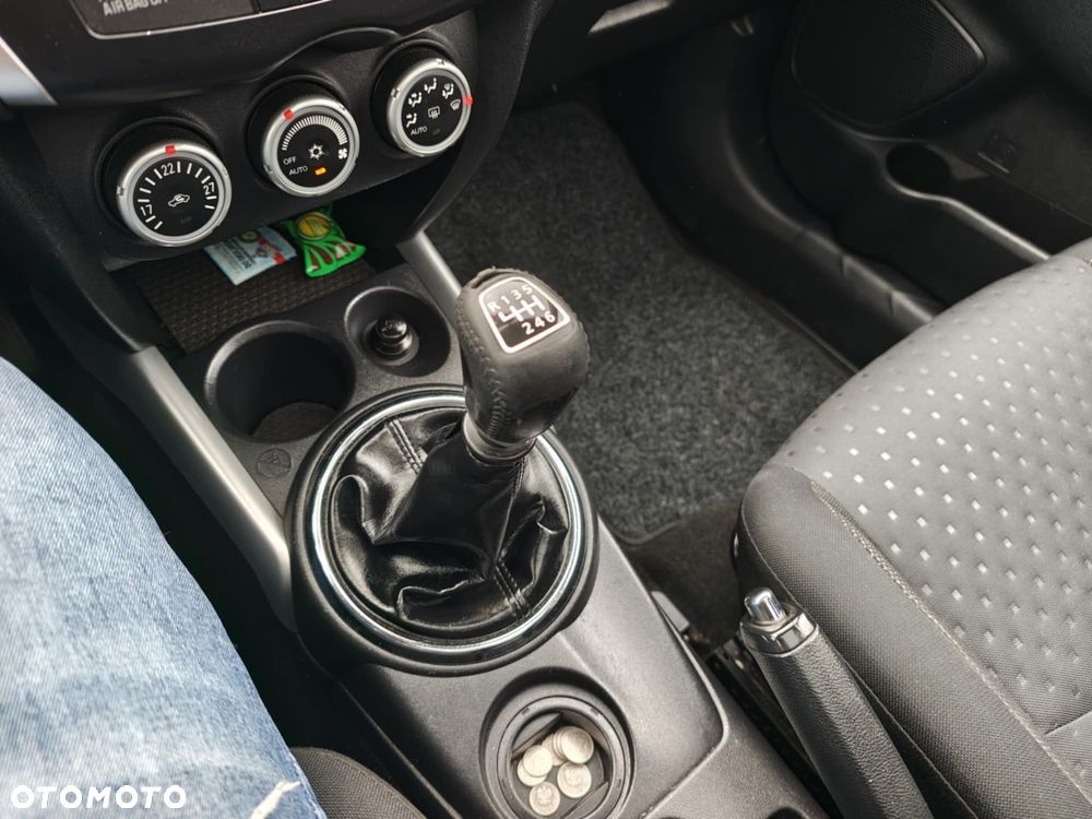 Mitsubishi ASX 1.8 DI-D 2WD Invite - 17