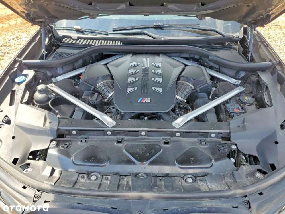BMW X7 - 7
