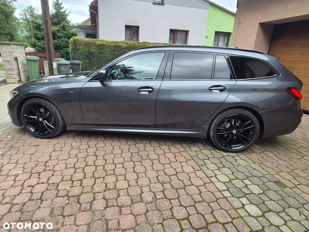 BMW Seria 3 320d M Sport - 9