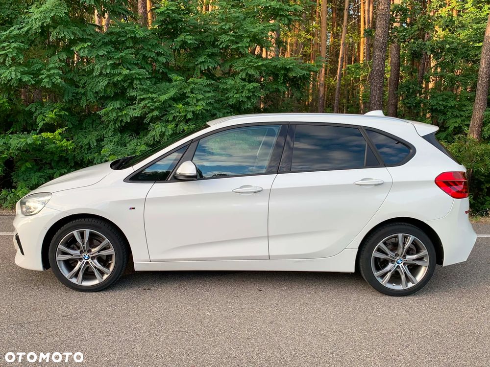 BMW Seria 2 218d - 4