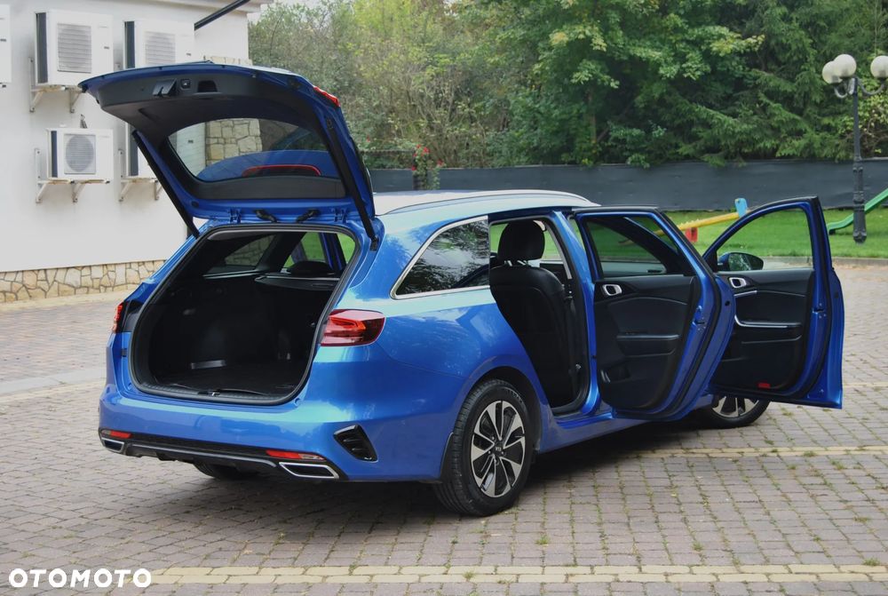 Kia Ceed SW 1.6 GDI DCT OPF Plug-in-Hybrid Platinum - 28