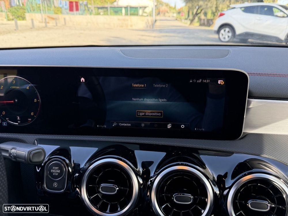 Mercedes-Benz CLA 180 - 33