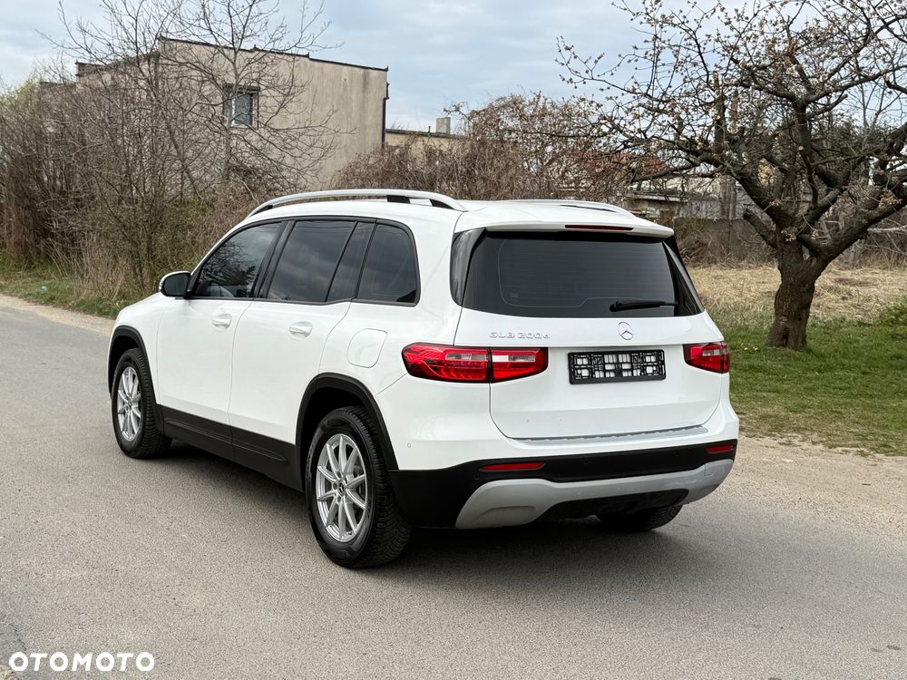 Mercedes-Benz GLB 200 d Progressive 8G-DCT - 5