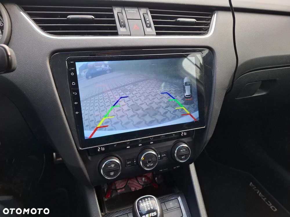 Skoda Octavia 2.0 TDI RS - 9
