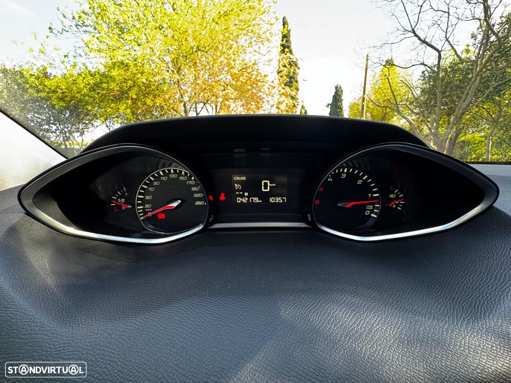 Peugeot 308 1.5 BlueHDi Allure - 36
