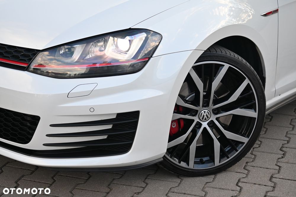 Volkswagen Golf 2.0 TSI BMT GTI Performance DSG - 12