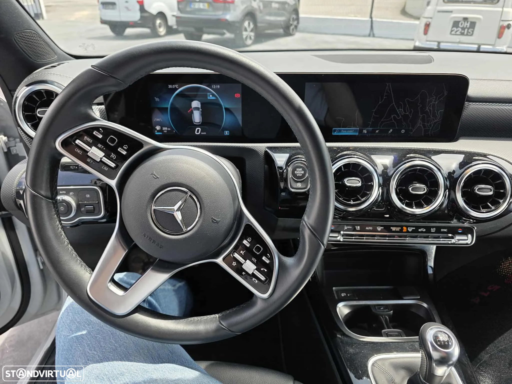 Mercedes-Benz CLA 180 d Shooting Brake AMG Line - 3