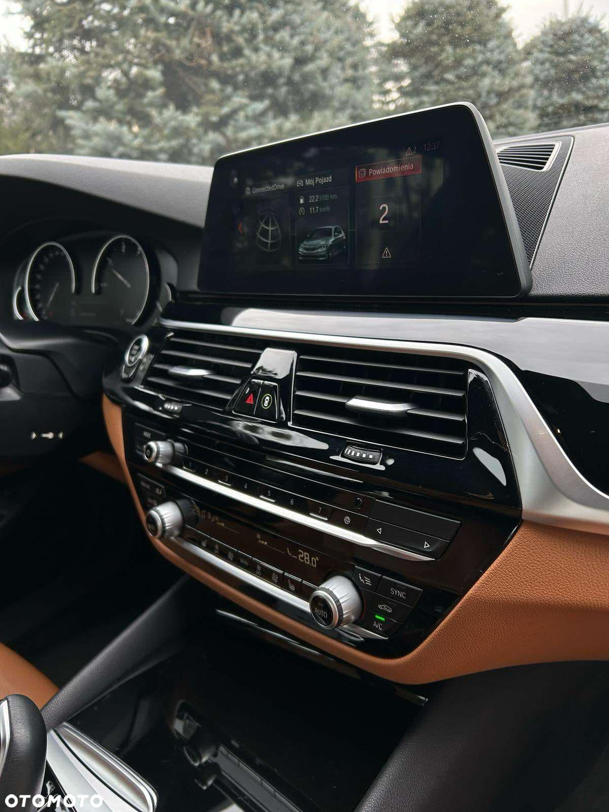 BMW Seria 5 518d Sport Line - 19