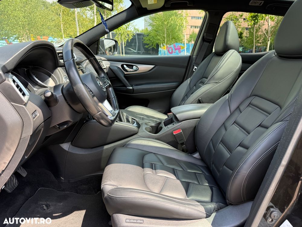 Nissan Qashqai 1.3 DIG-T DCT TEKNA - 16