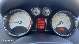Peugeot 308 1.6 e-HDi Sportium CVM6 - 14