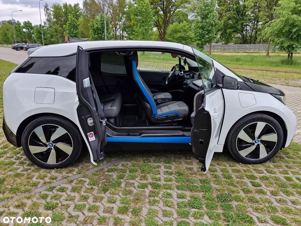 BMW i3 (60 Ah) - 17